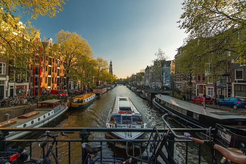 moving to Amsterdam 